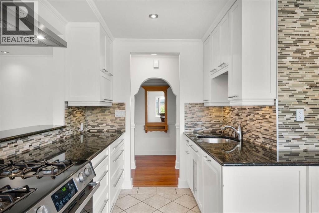 1404 18 Avenue NW - 22