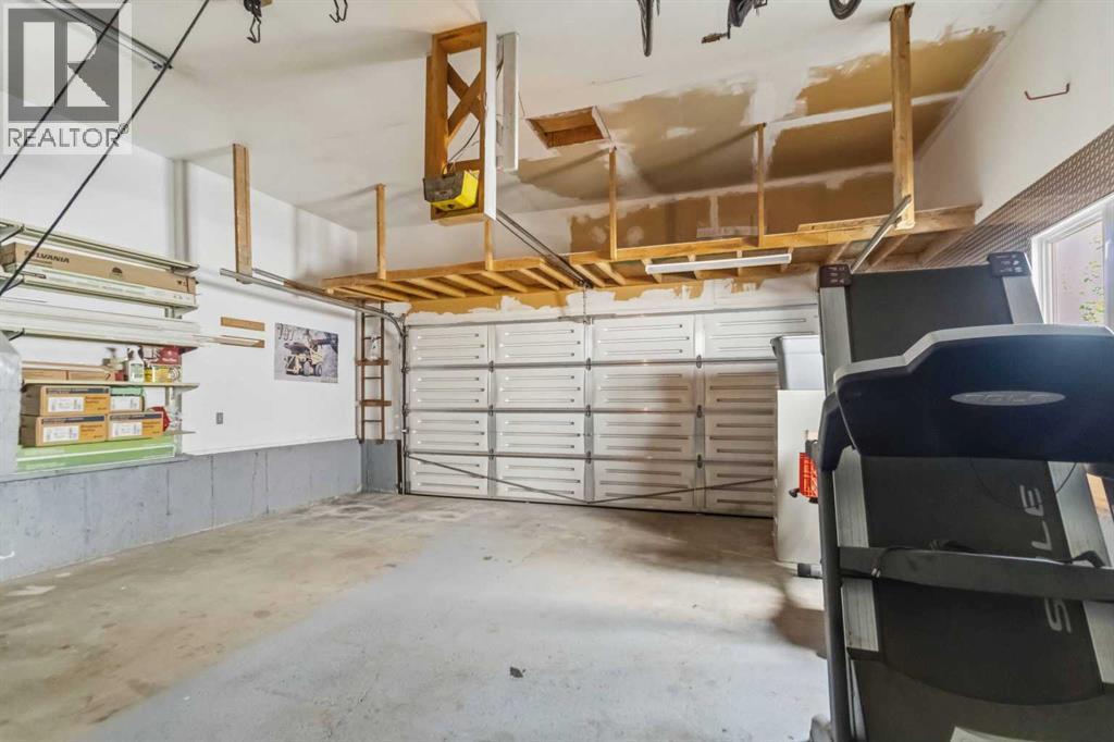 125 Oaks Crescent - 31