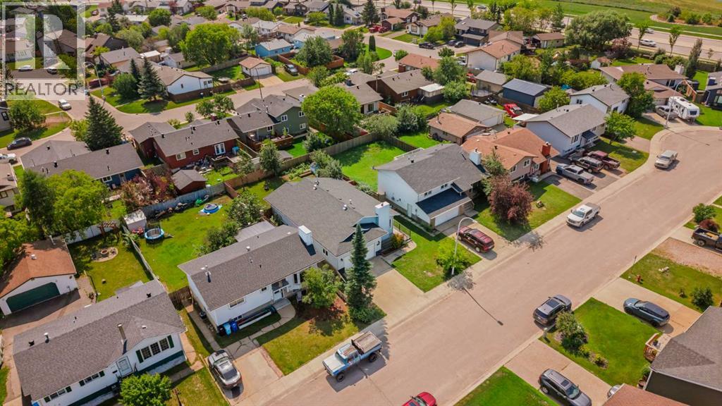 125 Oaks Crescent - 38