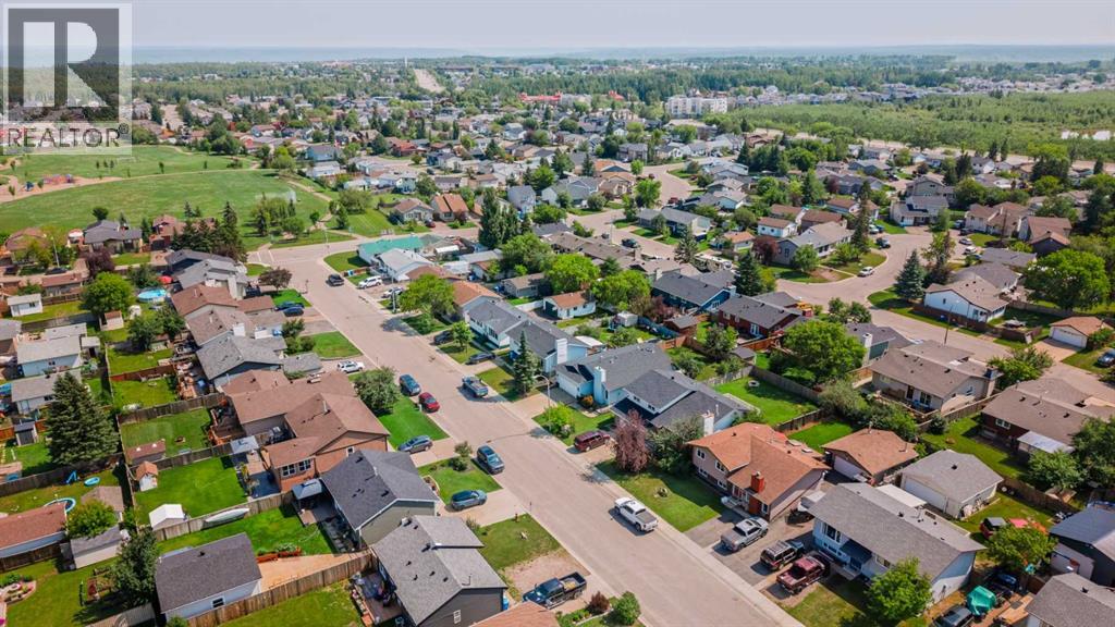 125 Oaks Crescent - 41