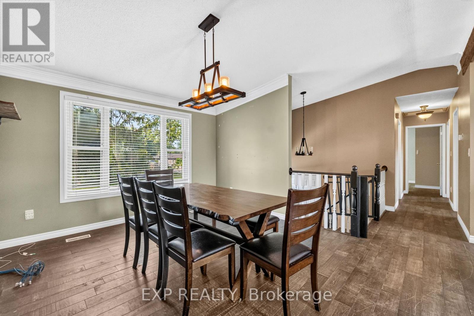3209 YOUNG AVENUE - 8