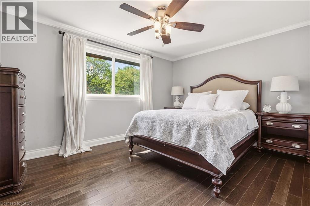 600 DEBORAH Crescent - 11
