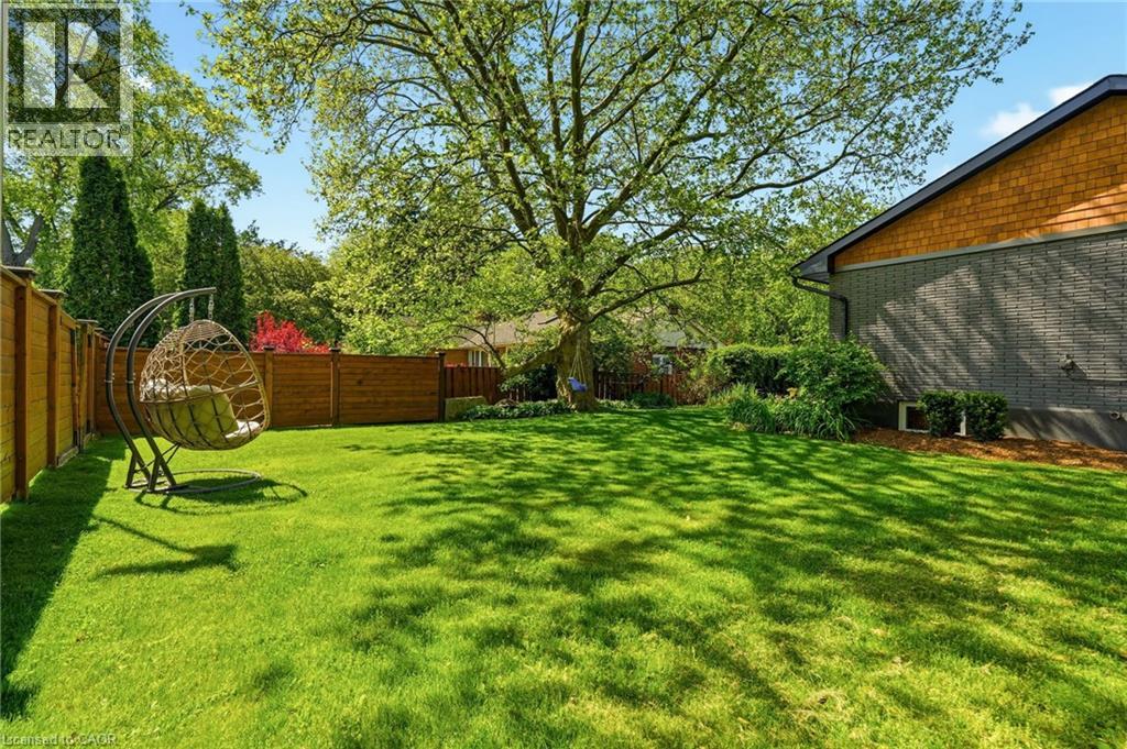 600 DEBORAH Crescent - 30