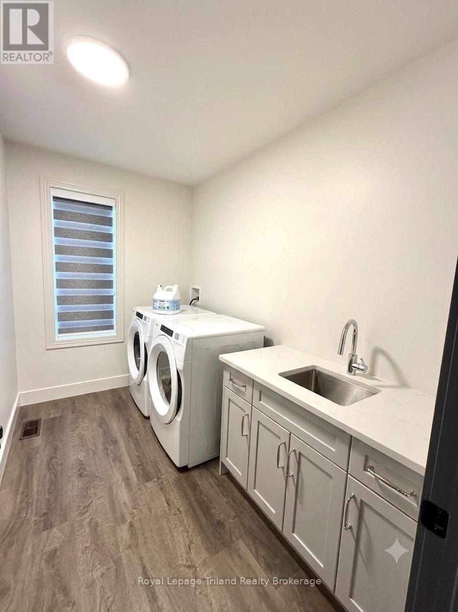 75 TRAILVIEW DRIVE - 29