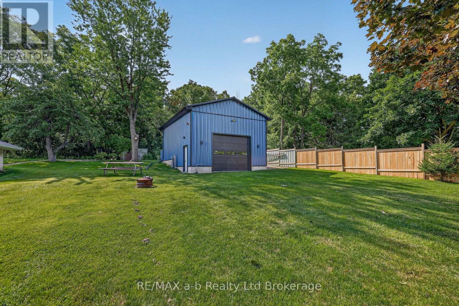 584112 BEACHVILLE ROAD - 2