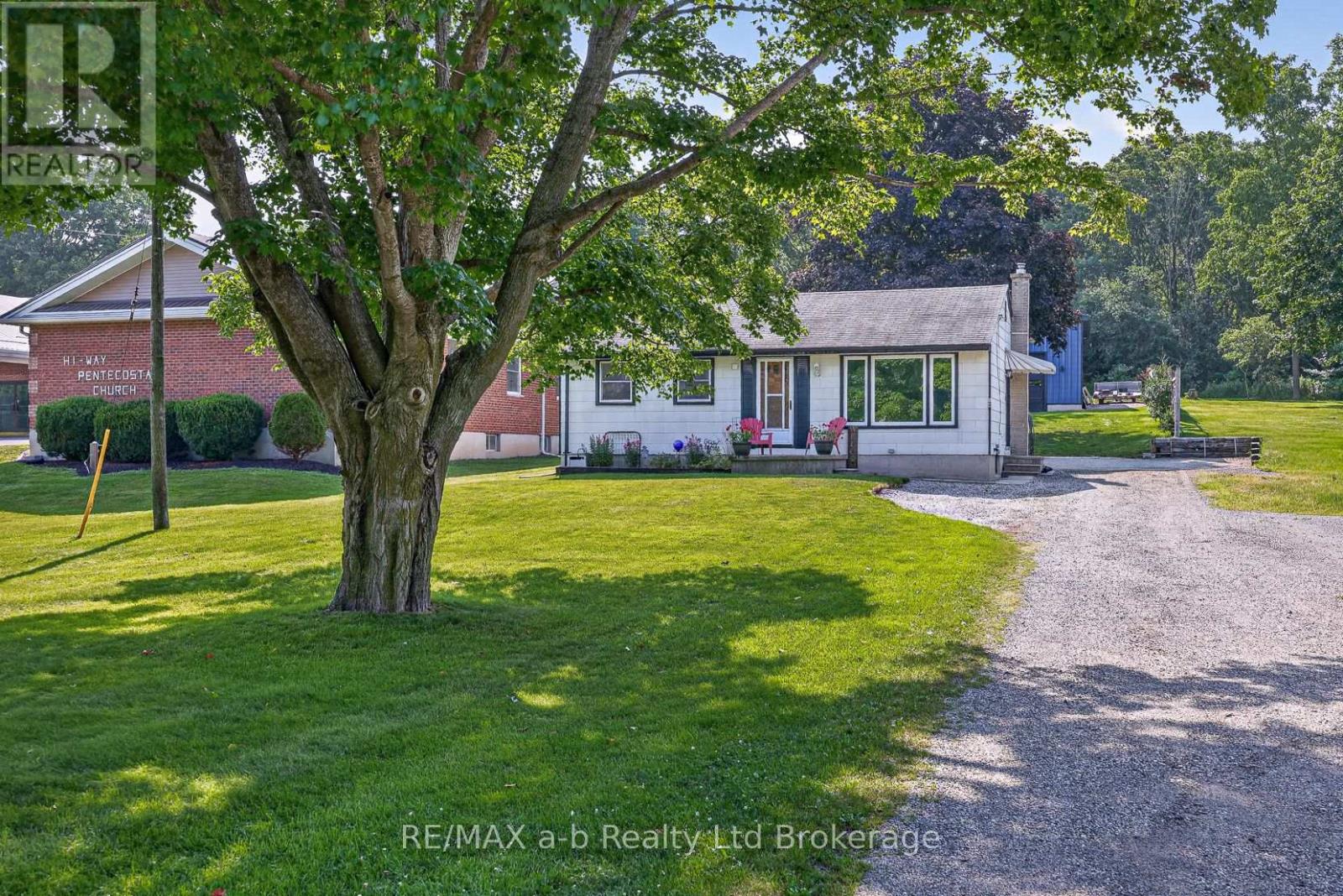 584112 BEACHVILLE ROAD - 4