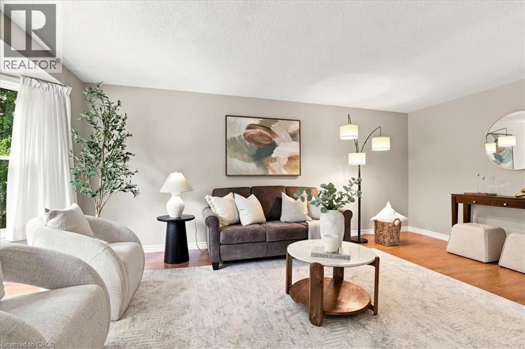 327 GRANGEWOOD Drive - 4