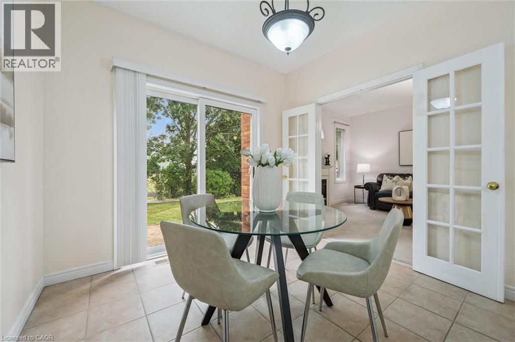685 LANGLAW Drive - 15
