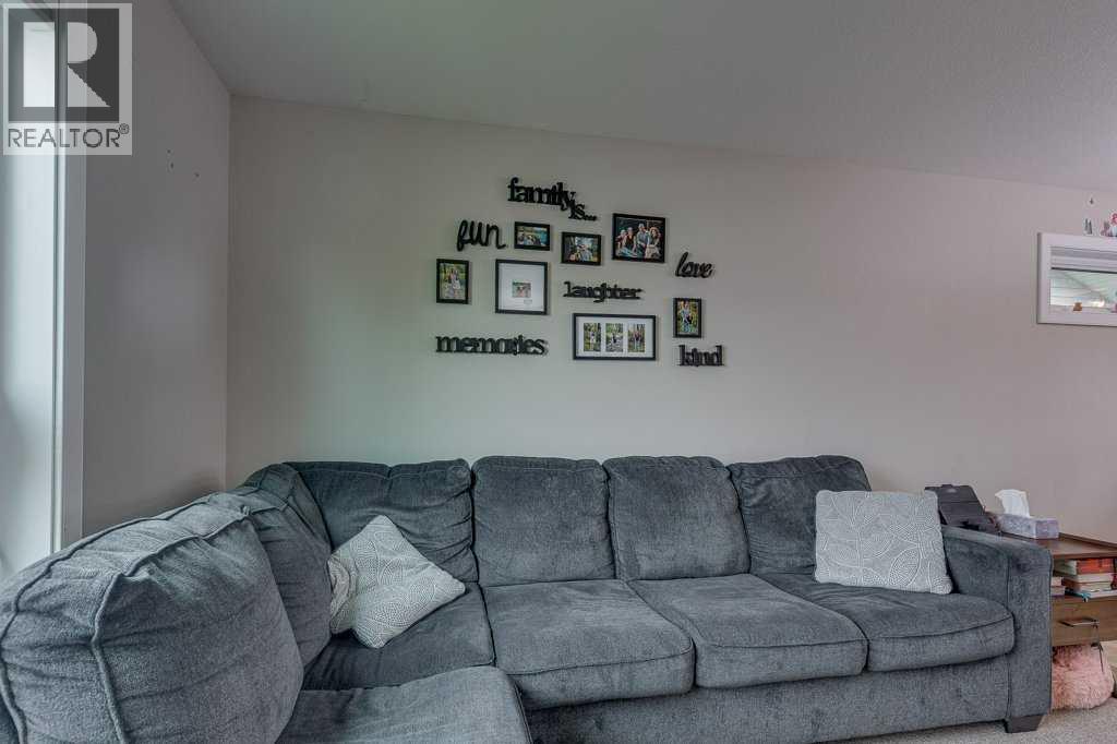 183 Kelloway Crescent - 10