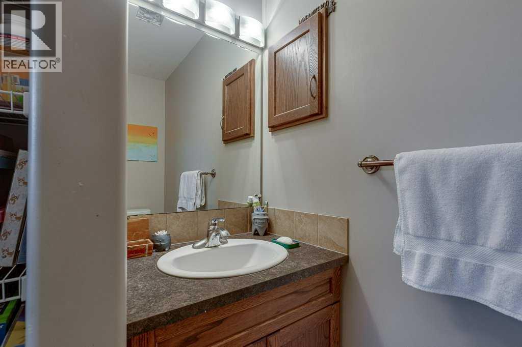 183 Kelloway Crescent - 20