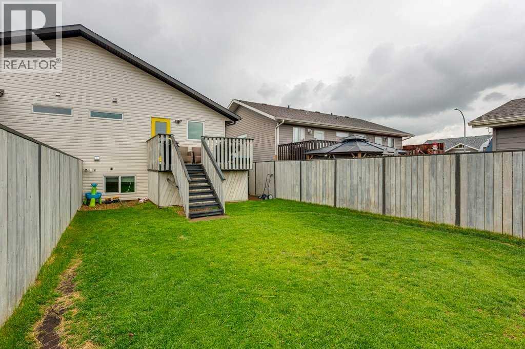 183 Kelloway Crescent - 38