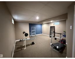 8025 15a Av Nw, Edmonton, AB T6K4E2 Photo 12