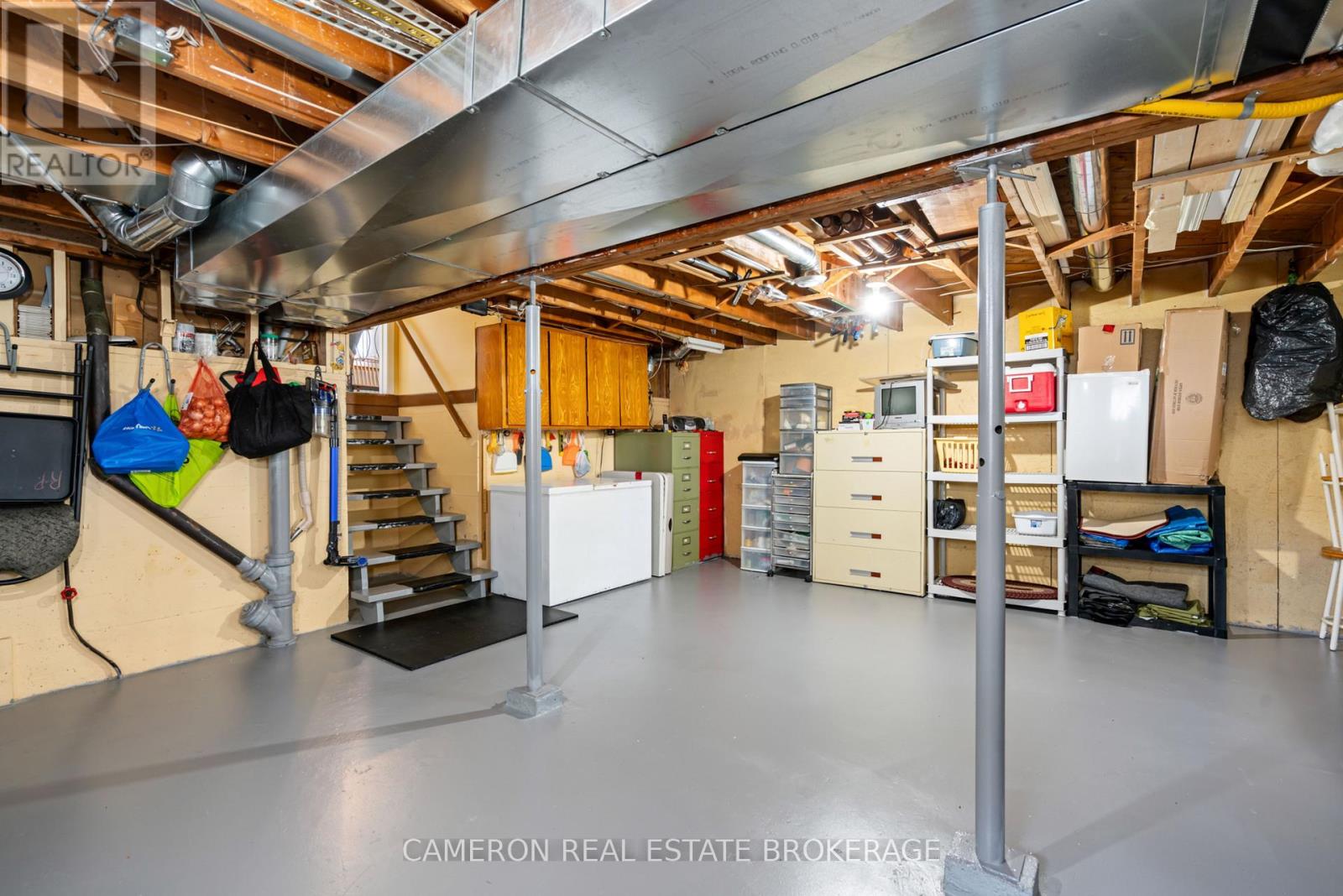 1495 SECOND STREET E - 18