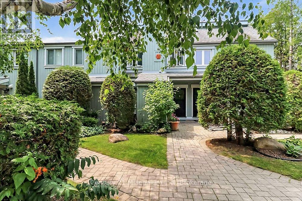 #21 127 FAIRWAY CRESCENT - 1