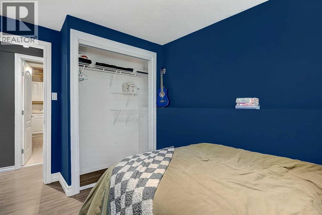 9329 69 Avenue - 26