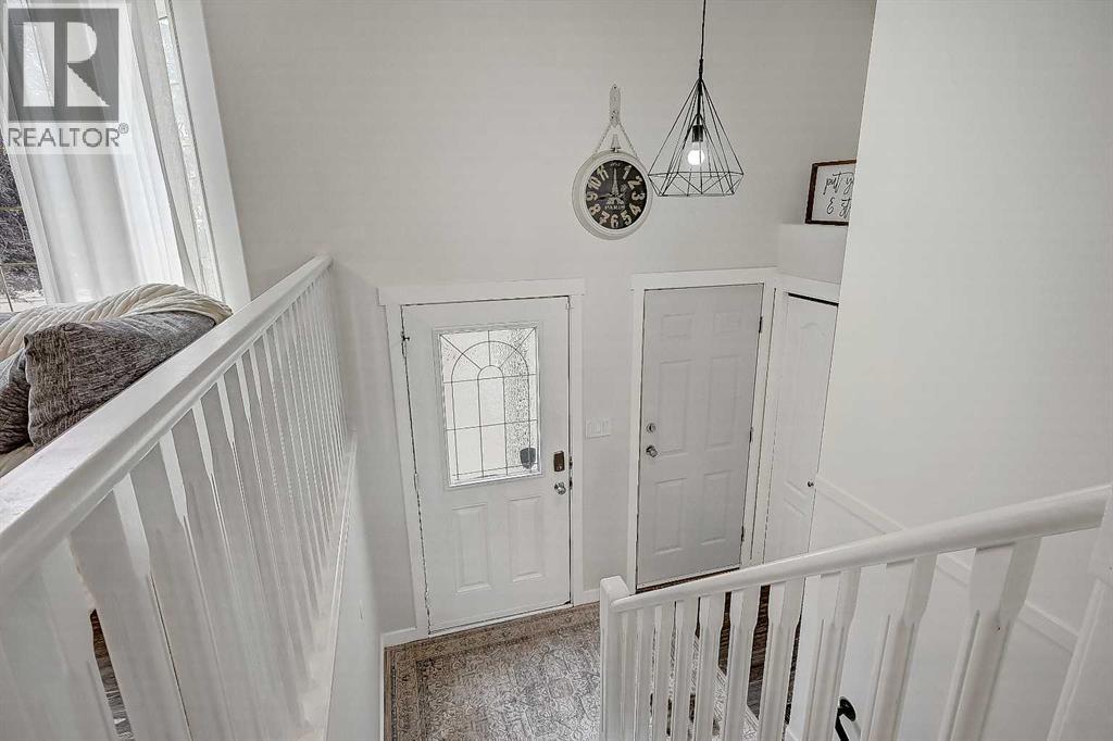 9329 69 Avenue - 8