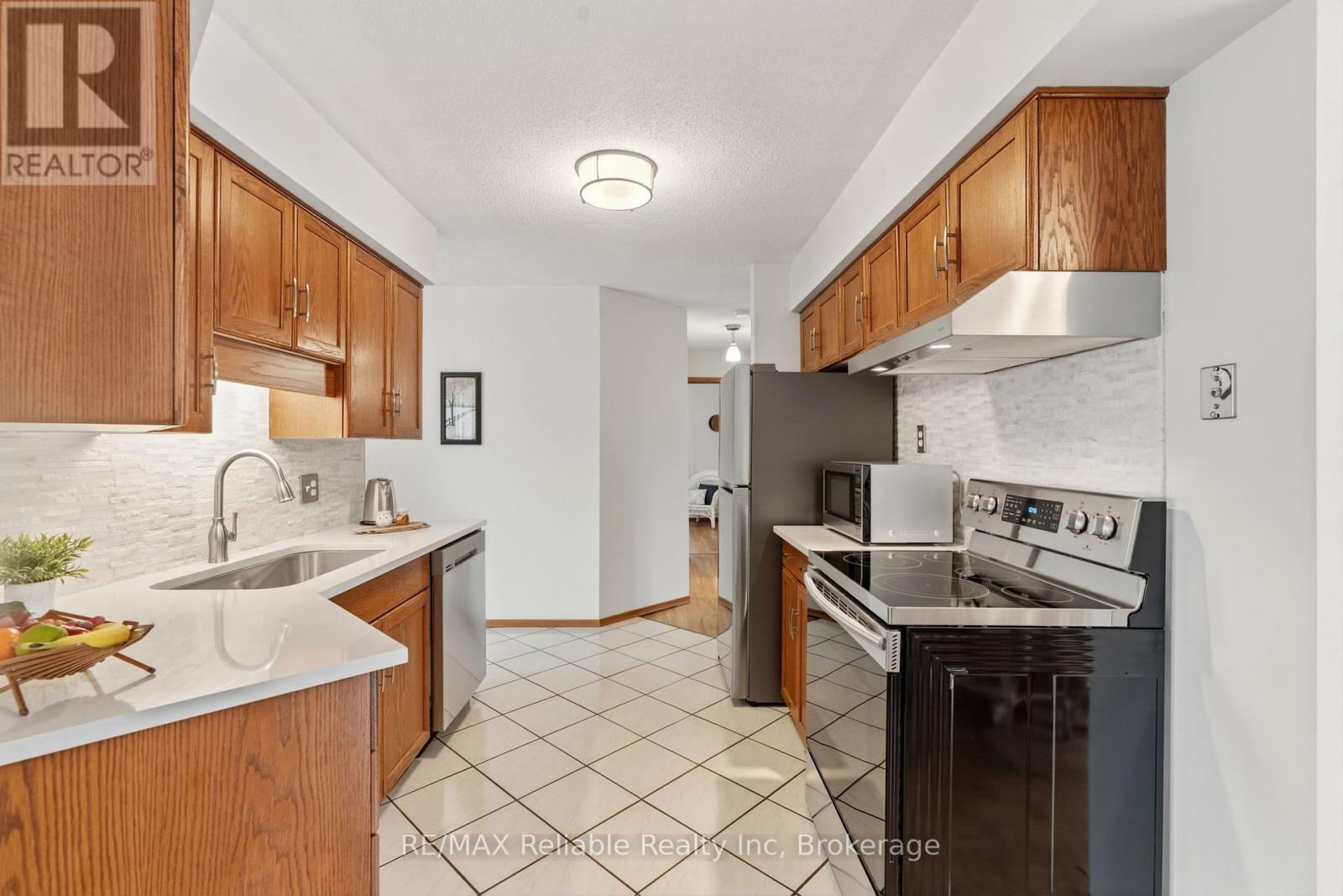 31 COBOURG STREET - 13