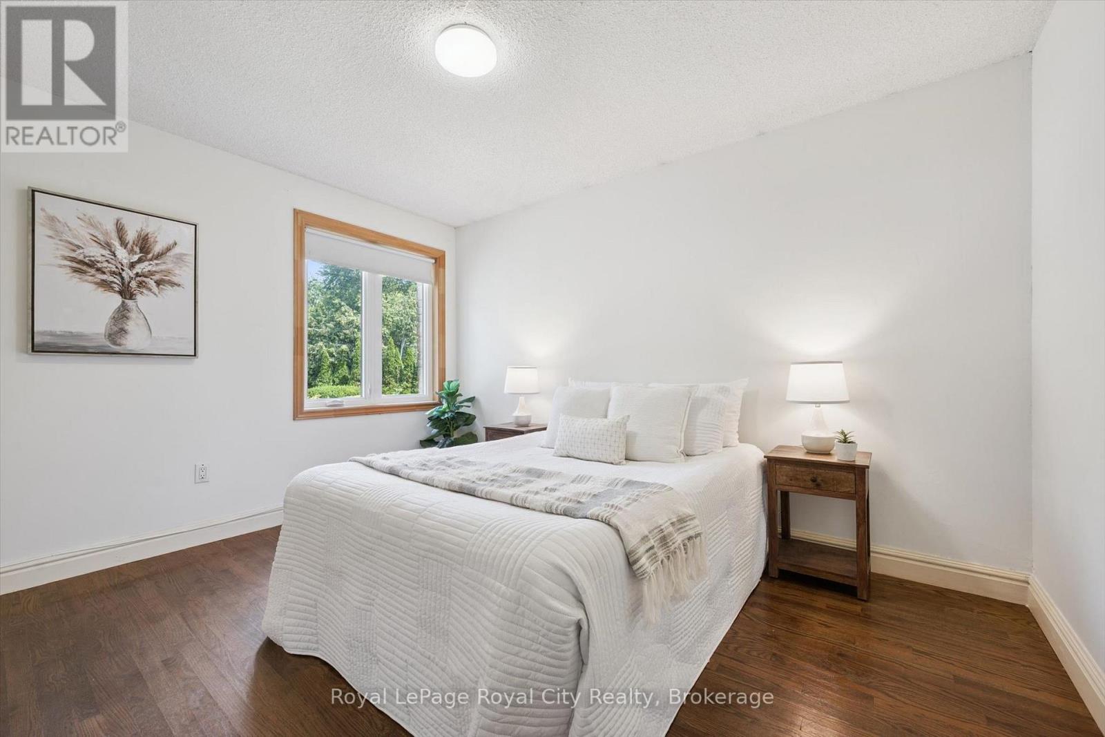 8060 WELLINGTON 18 ROAD - 18