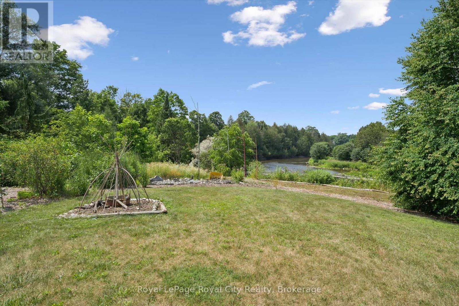 8060 WELLINGTON 18 ROAD - 44