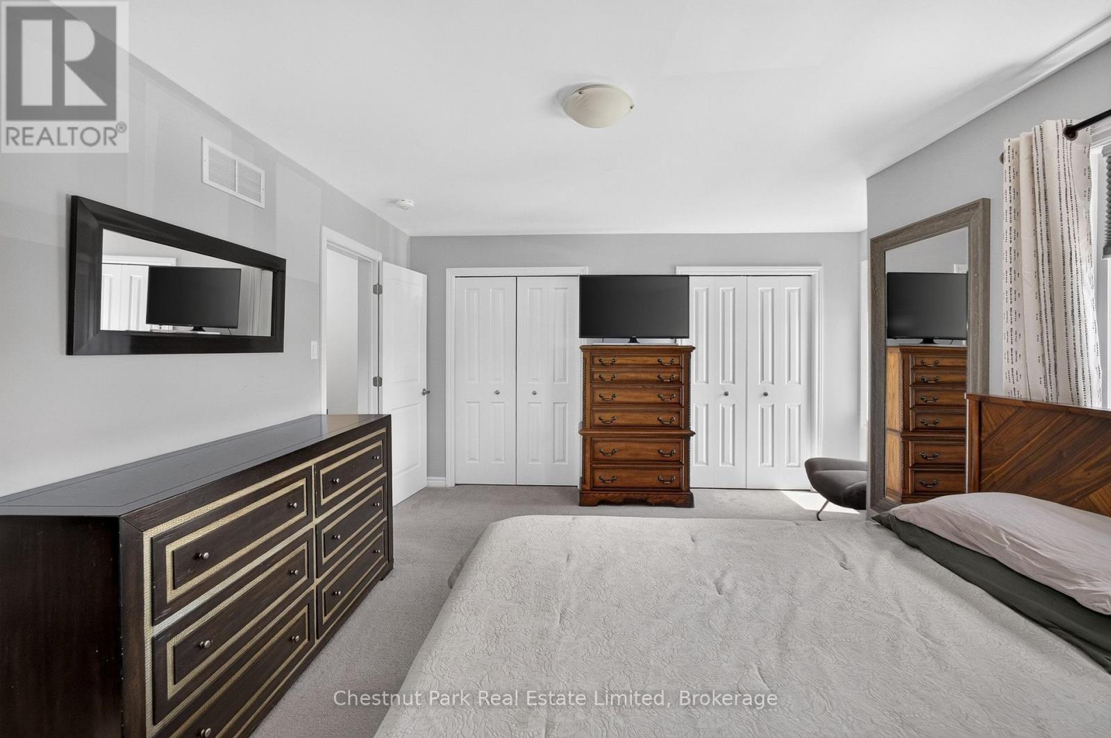 239 KING STREET - 25