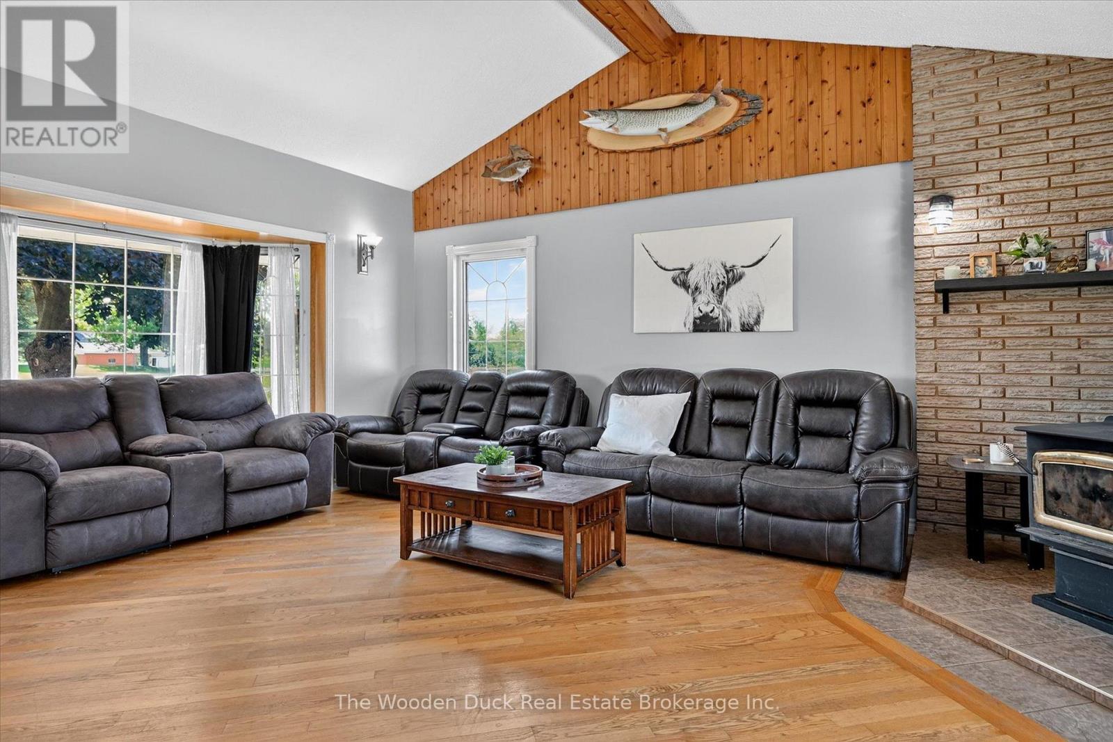 20 VOLLERING ROAD - 18