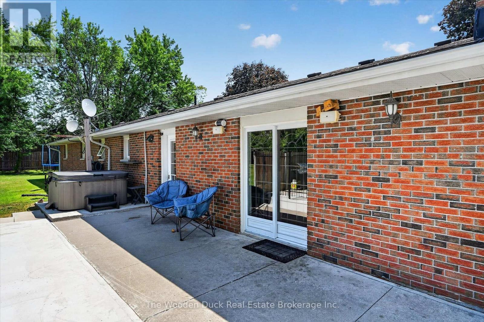 20 VOLLERING ROAD - 19