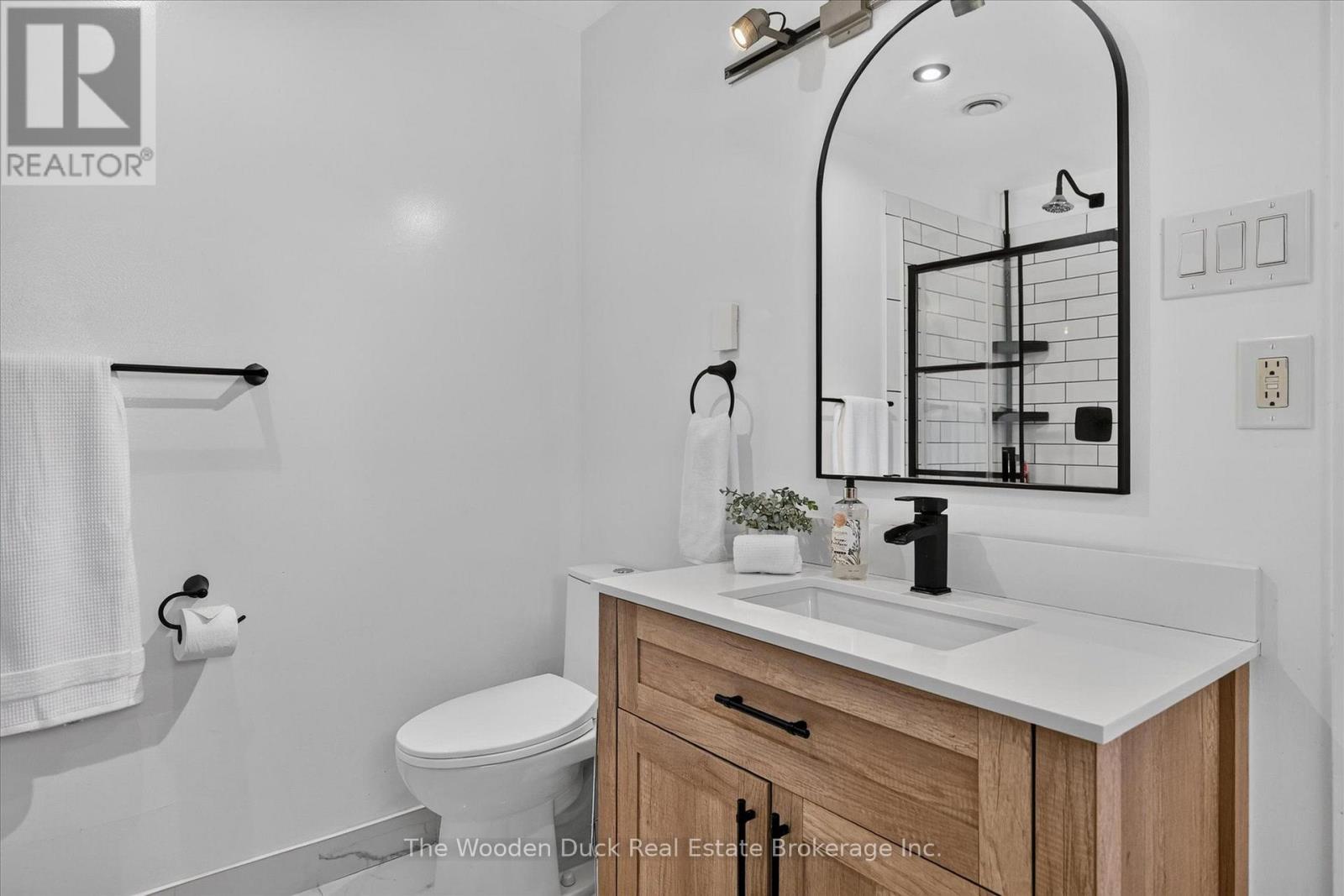 20 VOLLERING ROAD - 26