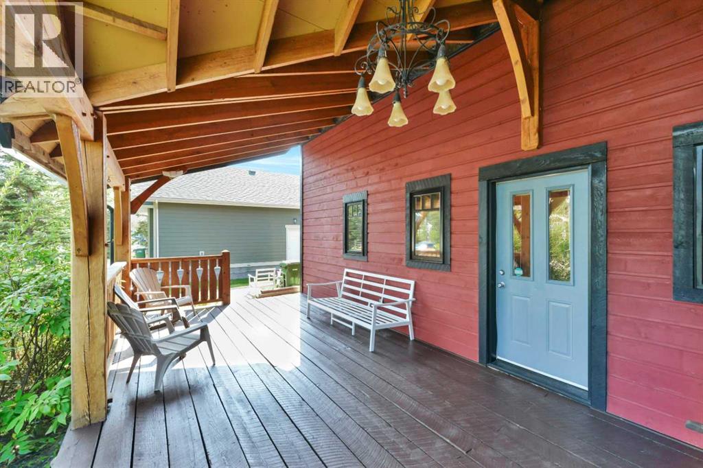 460 Summer Crescent - 4