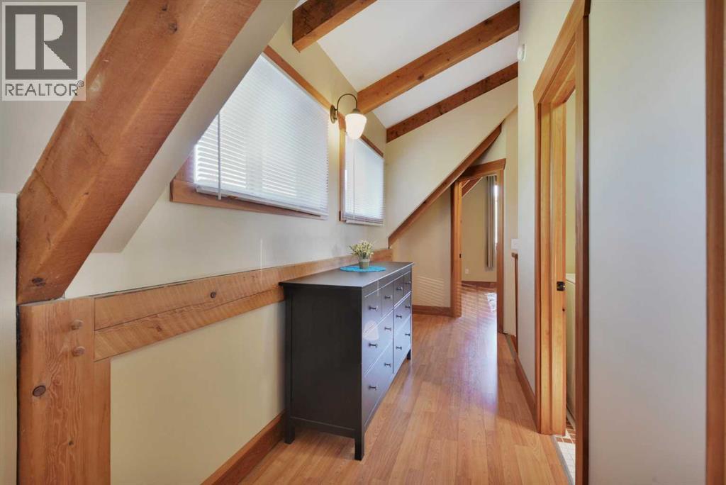 460 Summer Crescent - 29