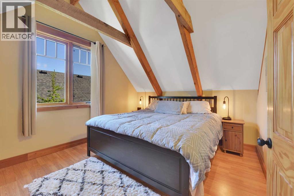 460 Summer Crescent - 24