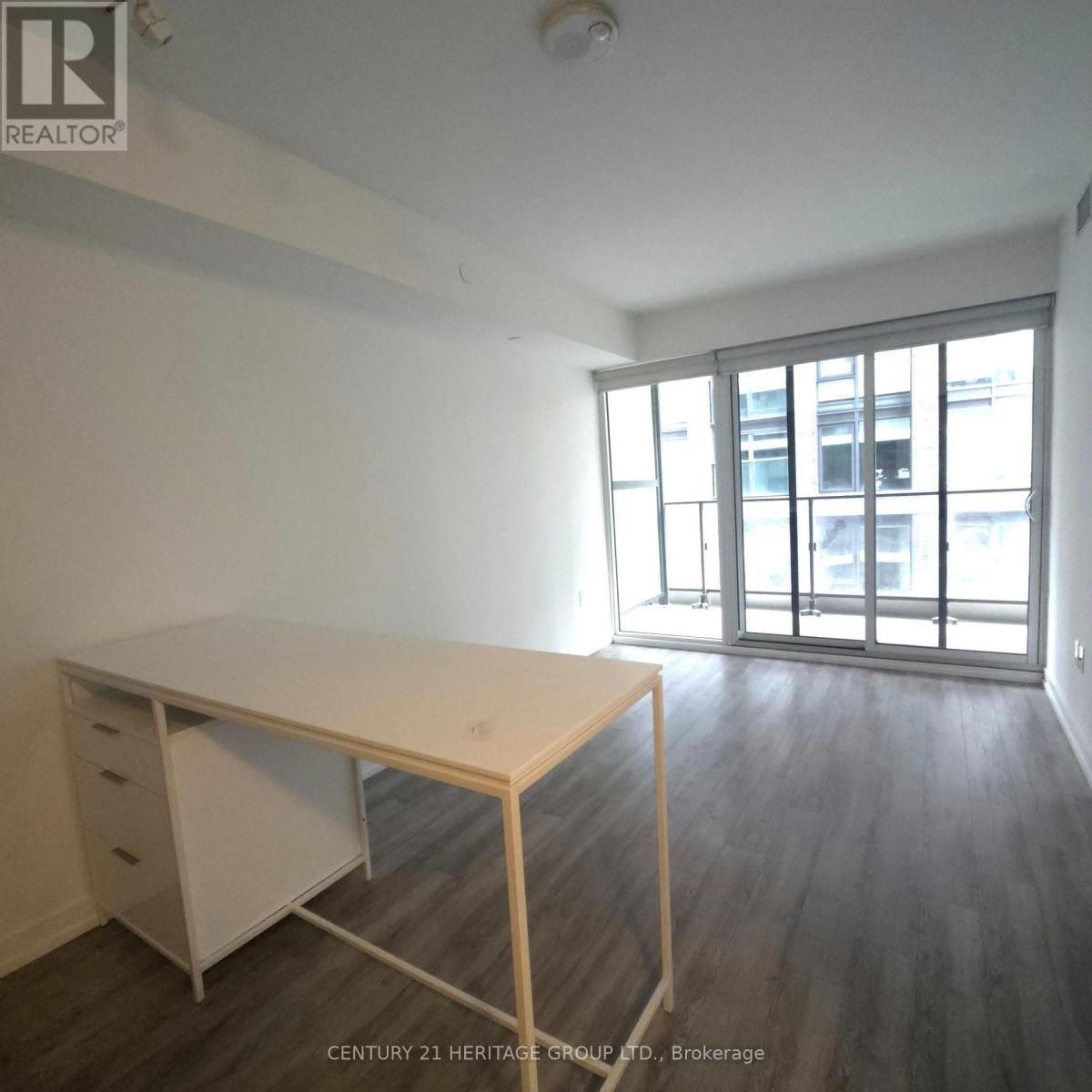#603 77 SHUTER STREET - 8