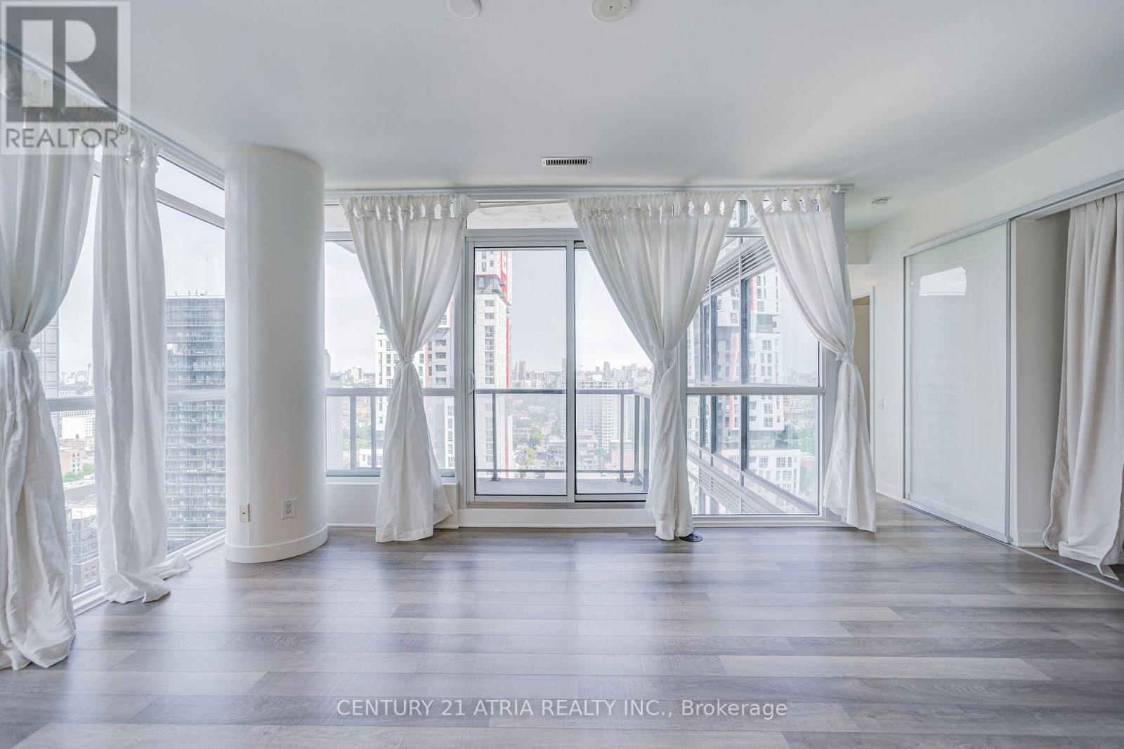 #2404 290 ADELAIDE STREET W - 16
