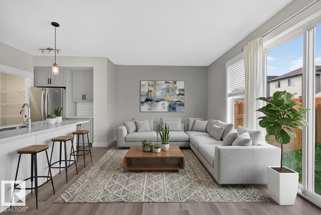 22916 95 AV NW - 1