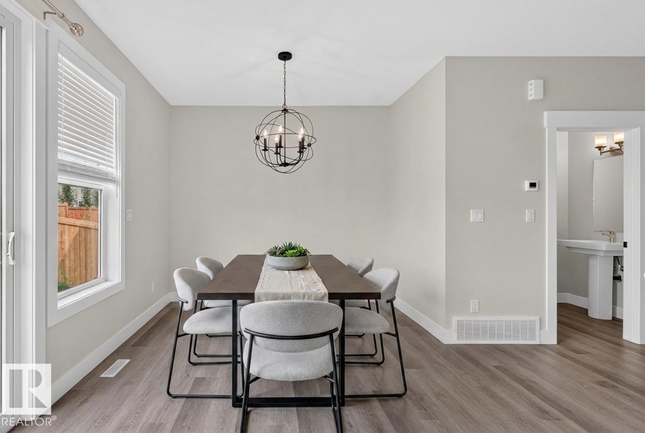 22916 95 AV NW - 5