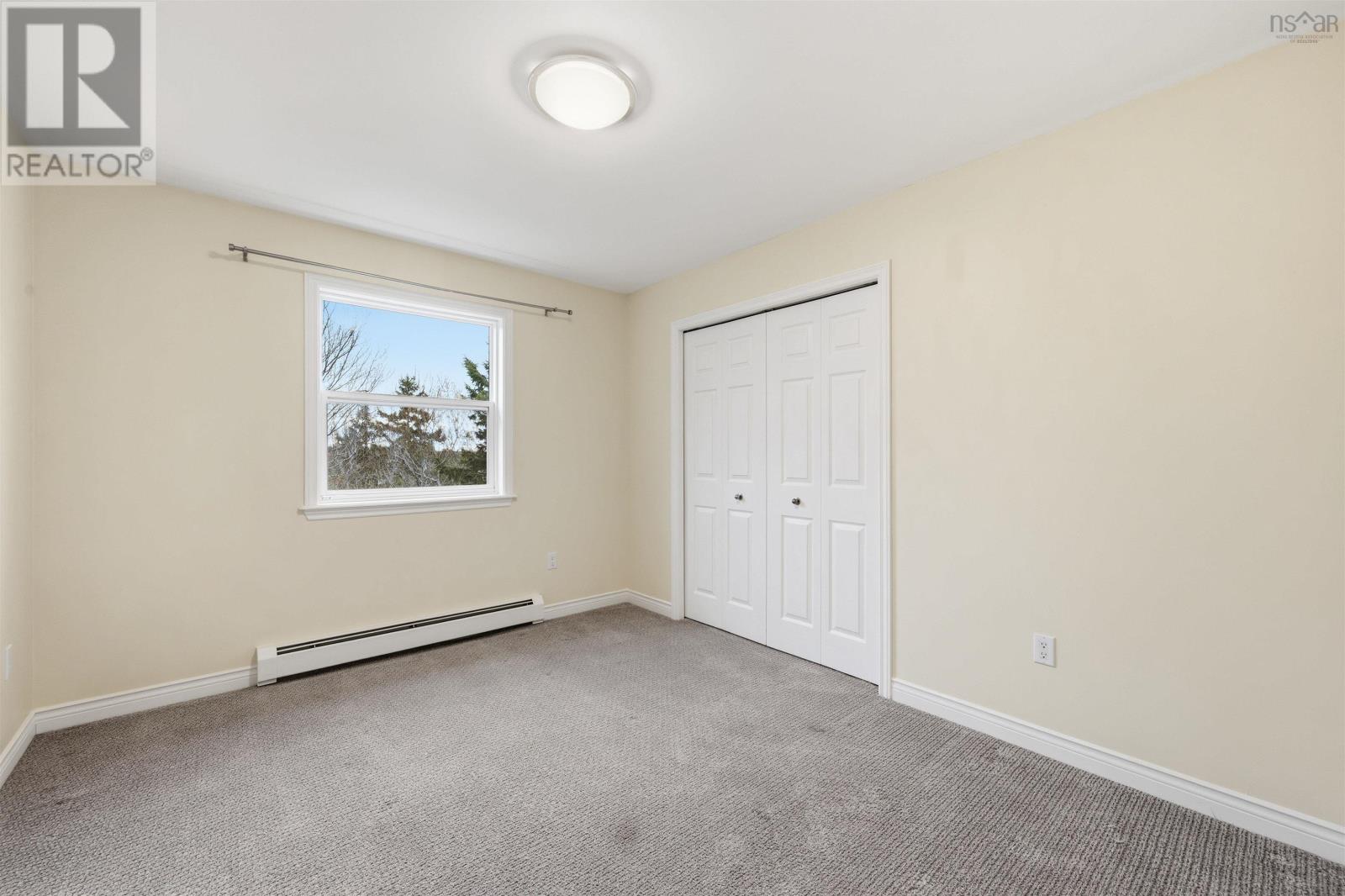 90 Lincolnshire Drive - 28