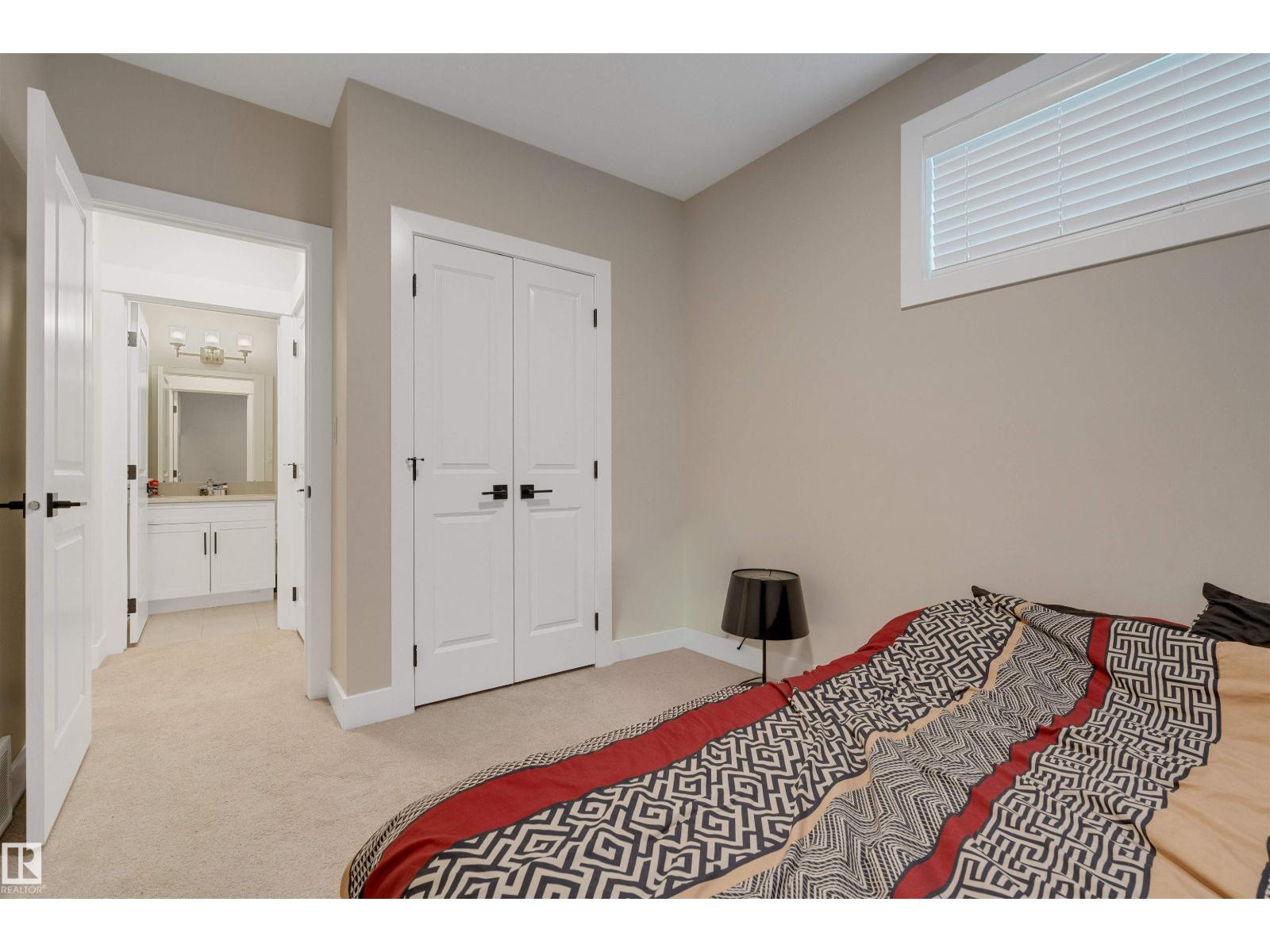 22916 95 AV NW - 28