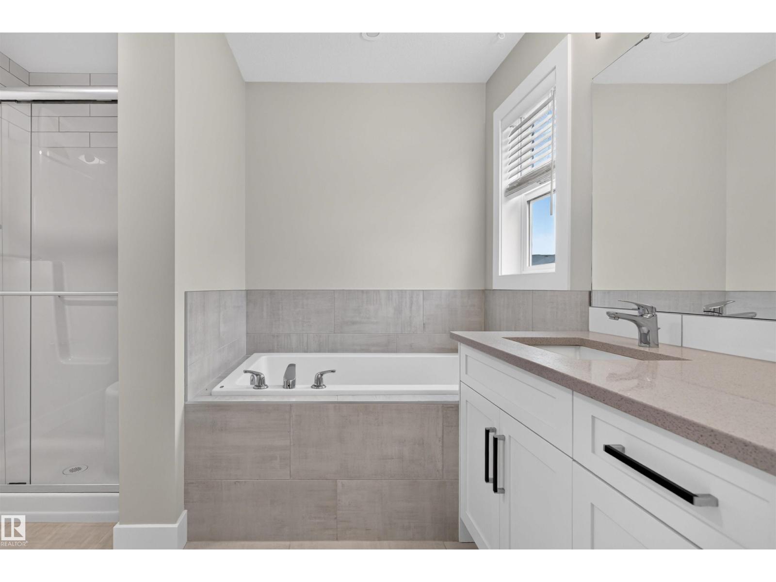 22916 95 AV NW - 21