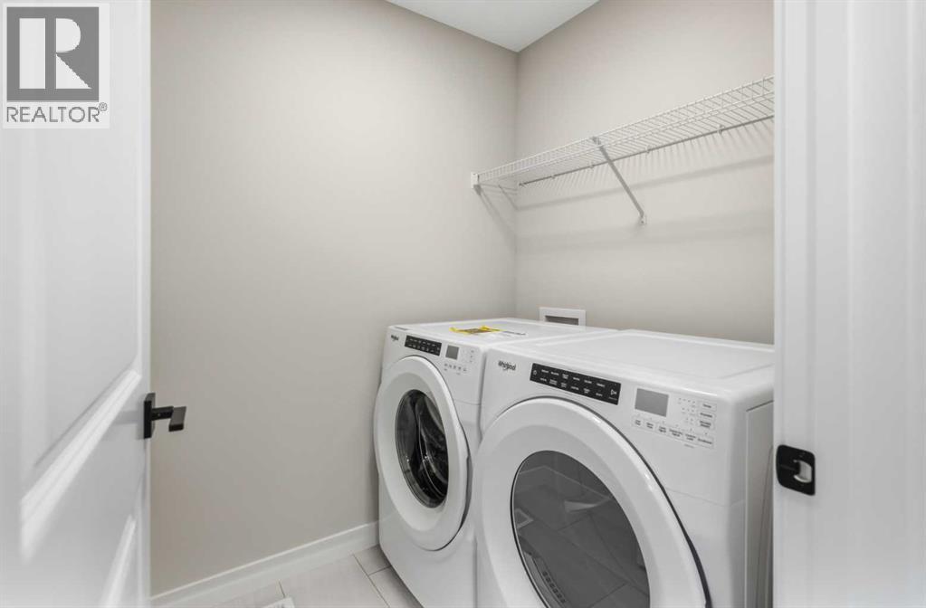 43 Belvedere Crescent SE - 26