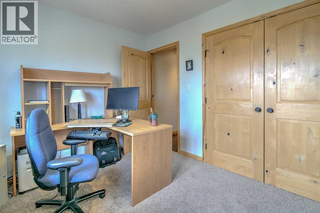100 Canyoncrest Point W - 23