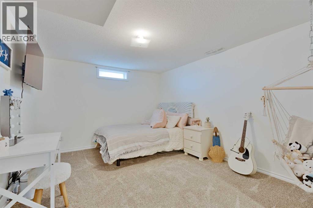 1102 Lakeview Drive S - Image 14