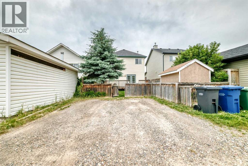 172 Cimarron Grove Crescent - 35