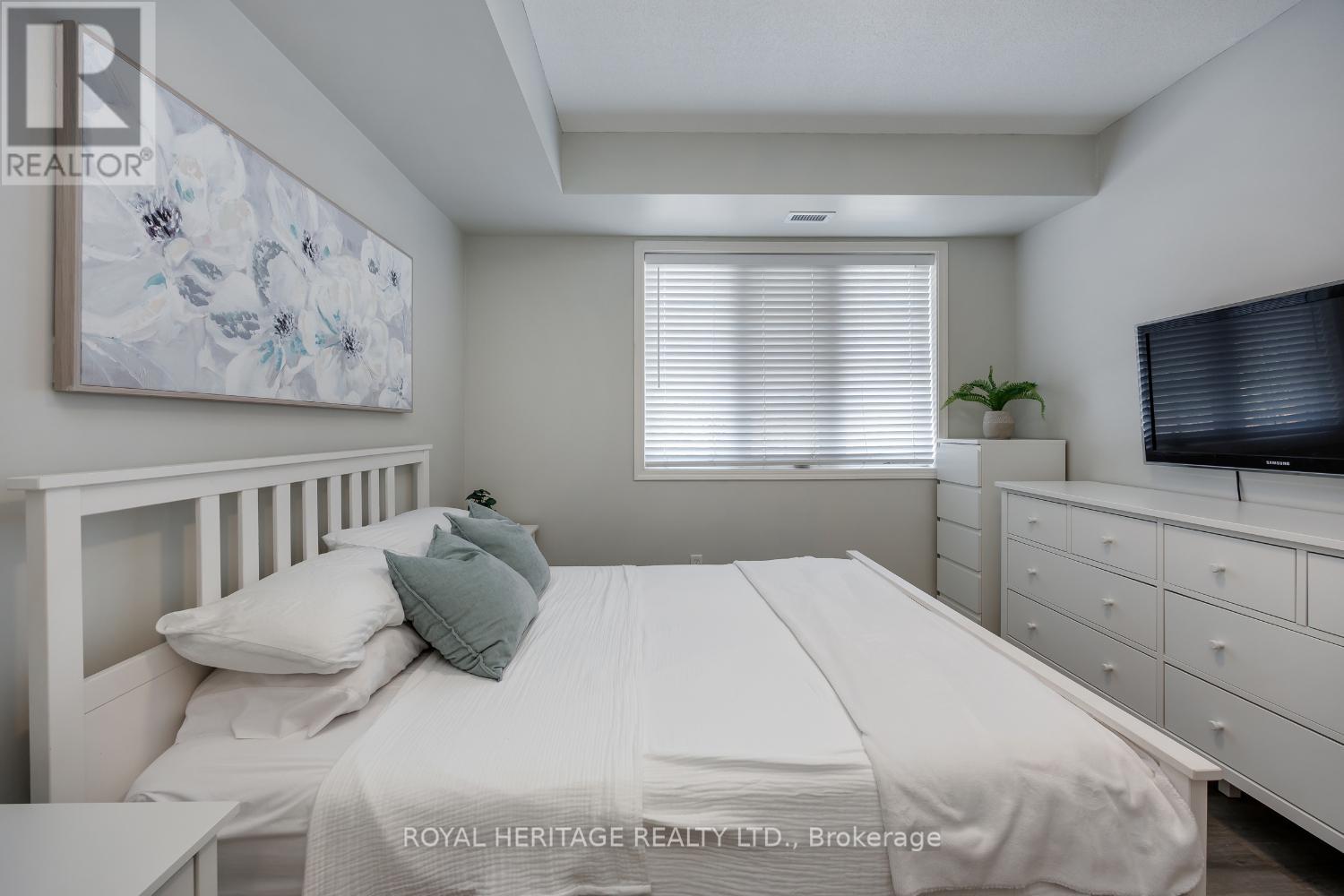 #220 80 ASPEN SPRINGS DRIVE - 16