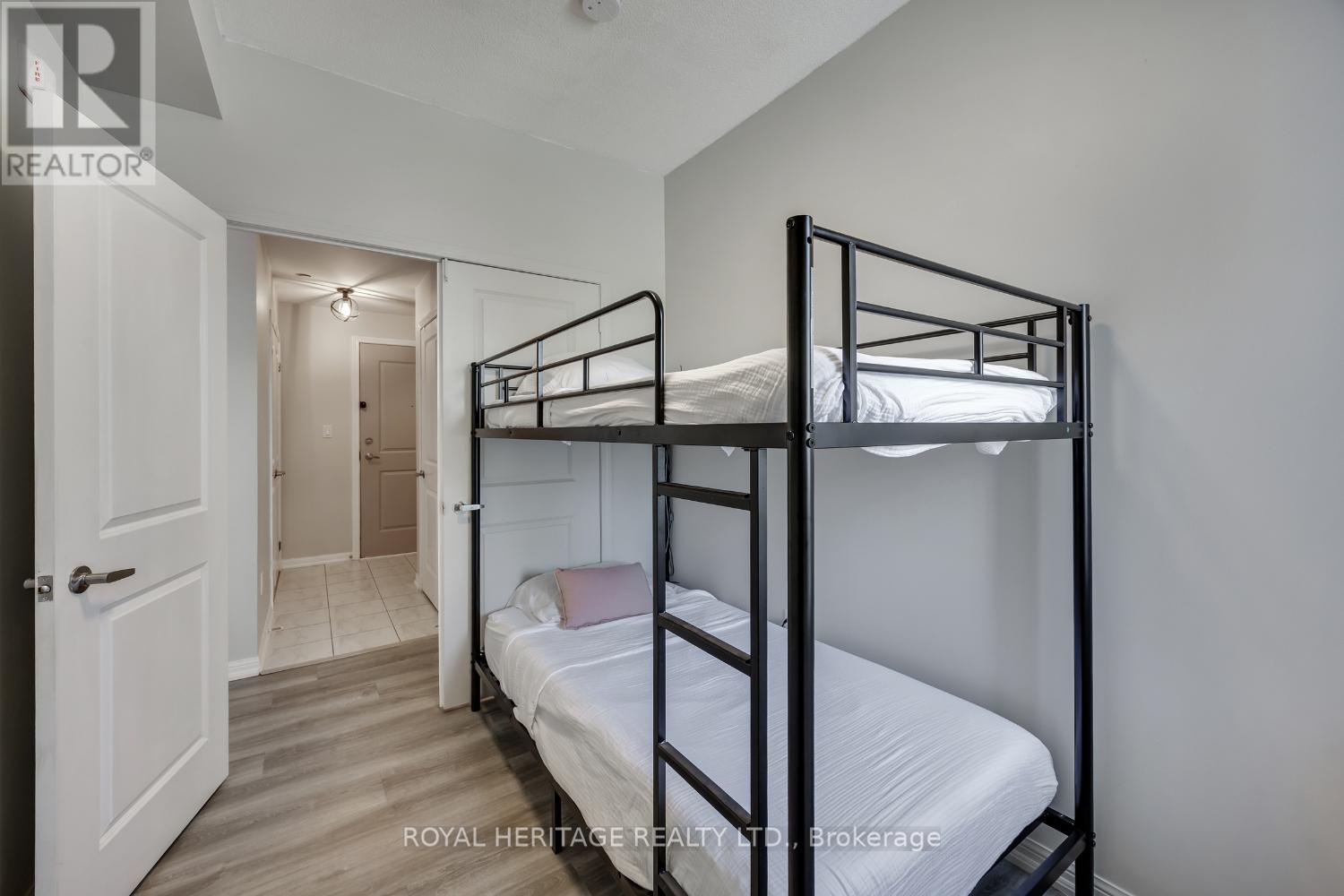 #220 80 ASPEN SPRINGS DRIVE - 18