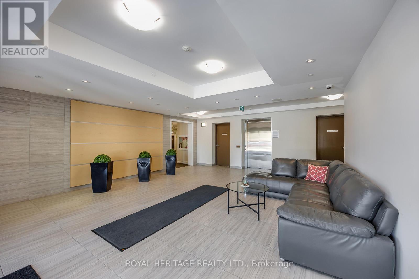 #220 80 ASPEN SPRINGS DRIVE - 25