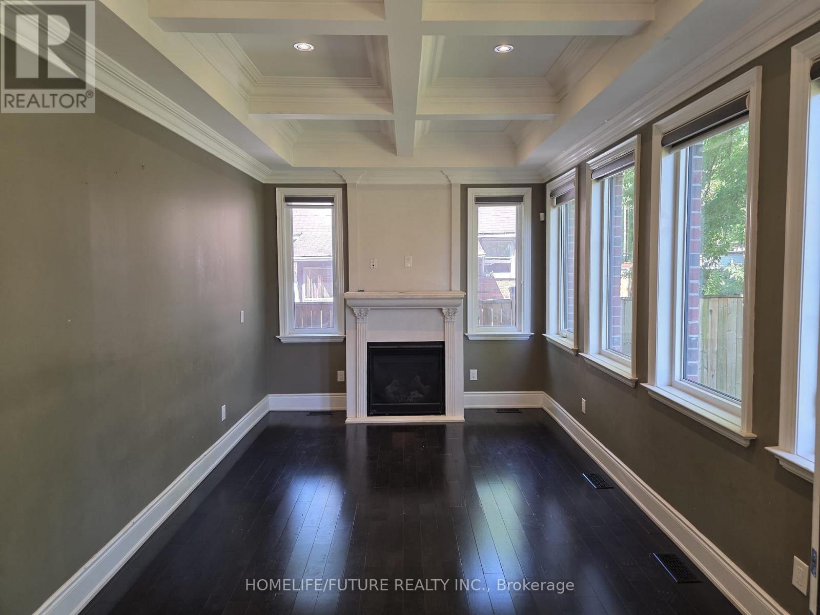 3686 ELLESMERE ROAD - 4