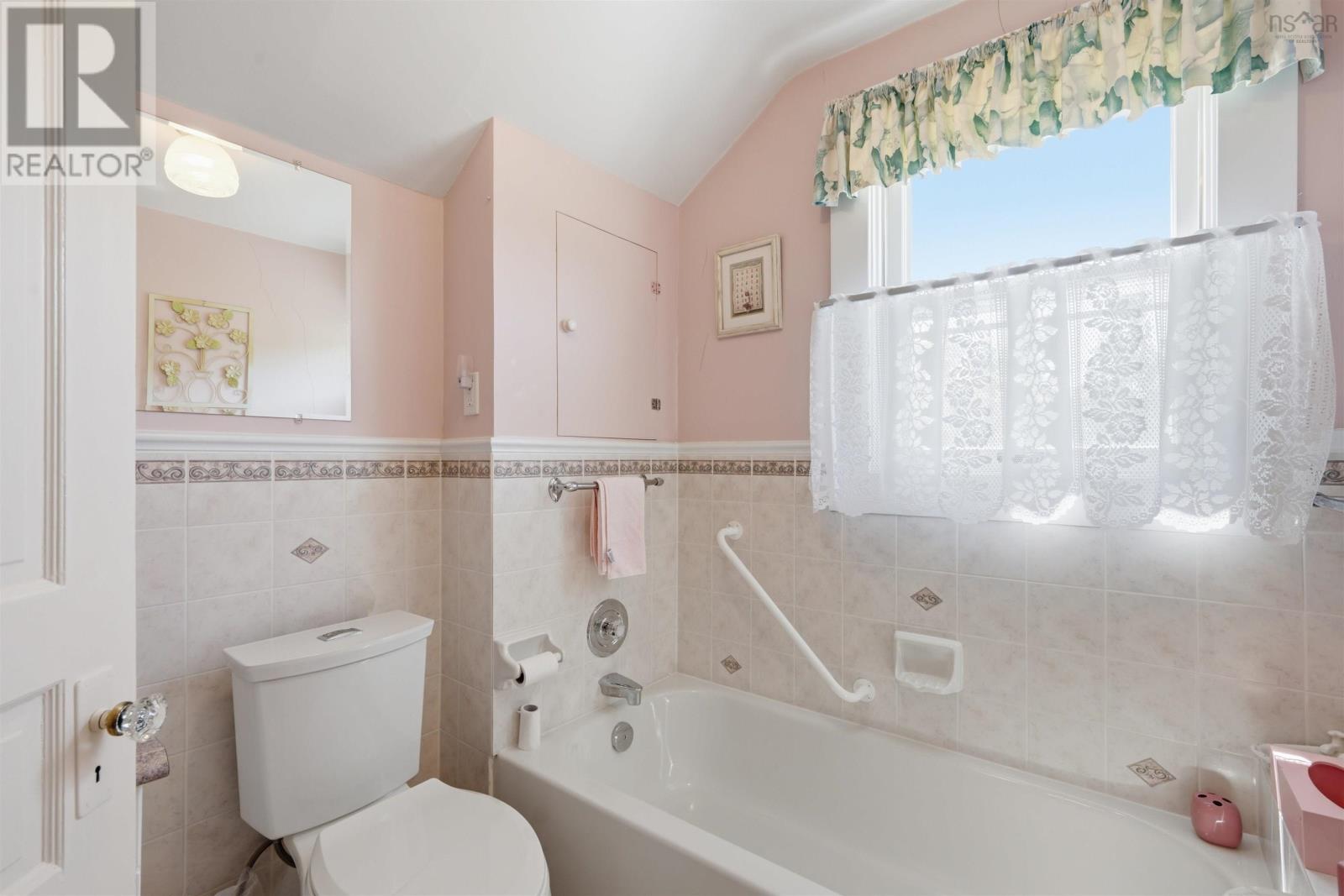 3360 Albert Street - 23