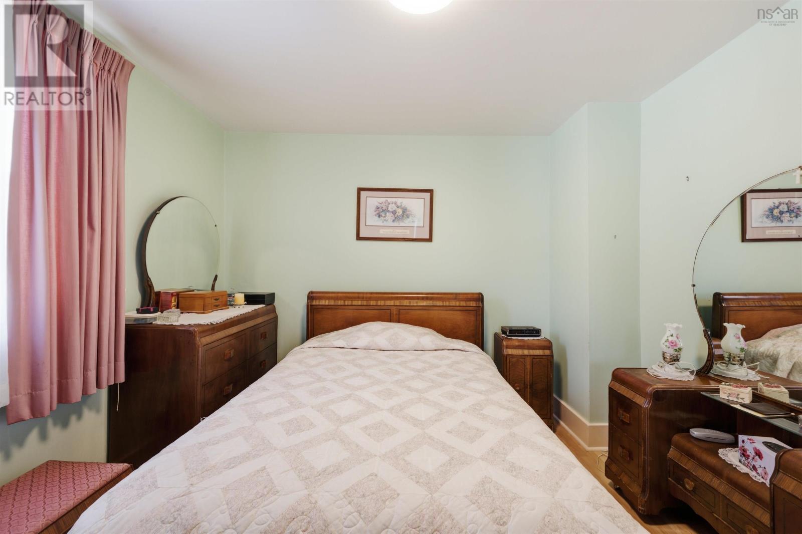 3360 Albert Street - 19