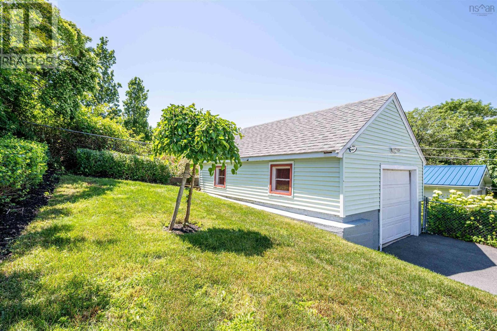 3360 Albert Street - 39