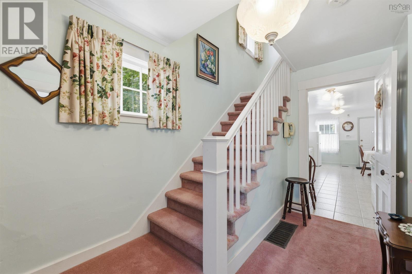 3360 Albert Street - 8