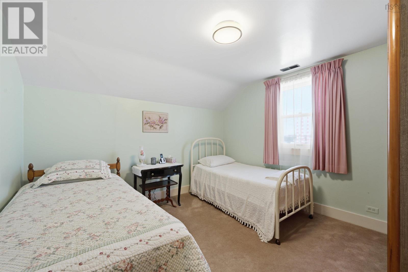 3360 Albert Street - 30